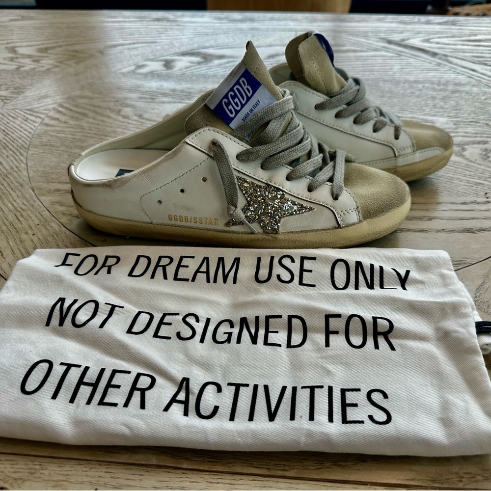 NWT (no box) 100% Authentic Golden Goose
Superstar Glitter Sabot Sneakers EU38